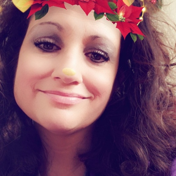 Meet your Posher, Christal - Picture 1 of 1